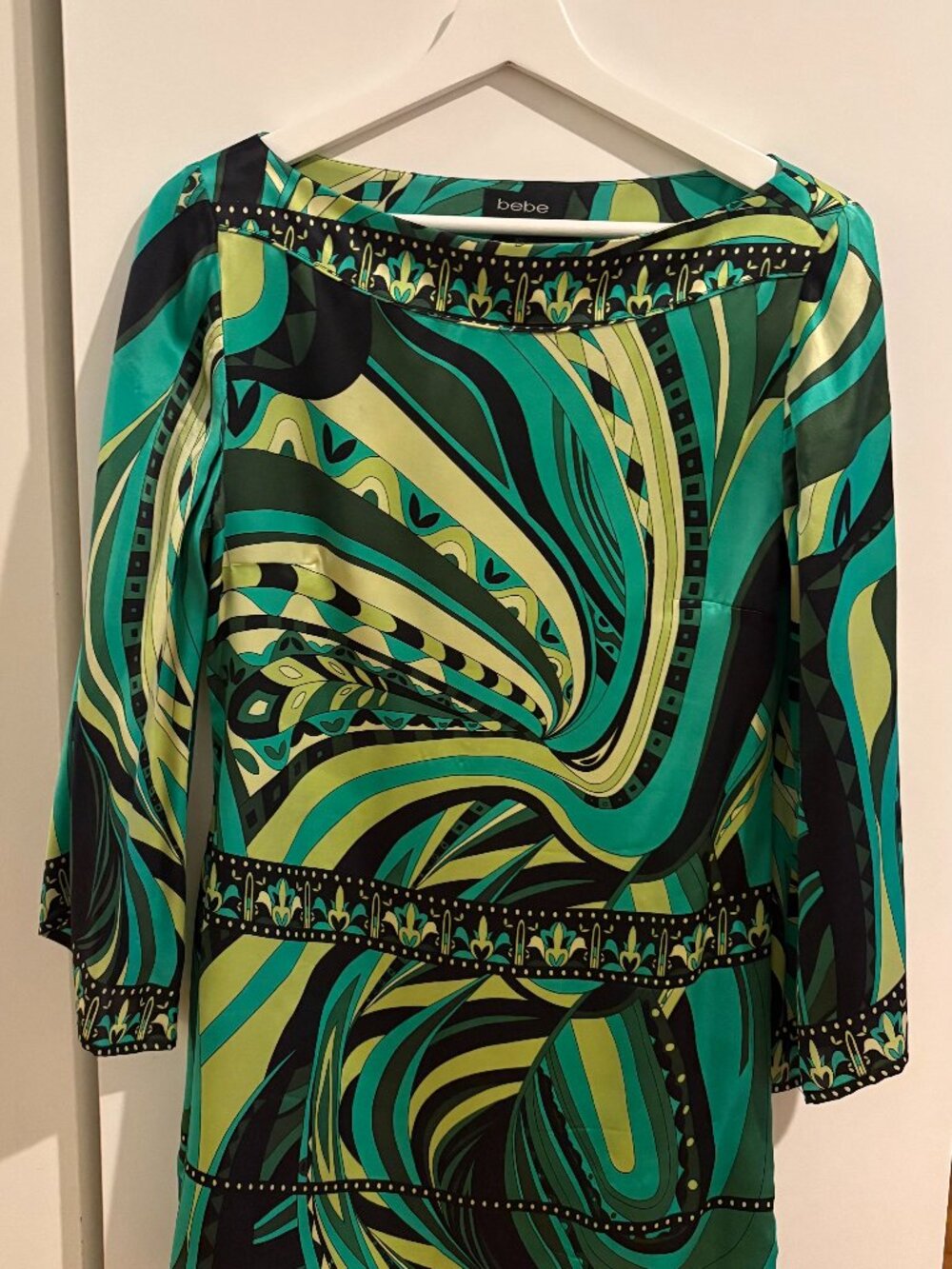 Bebe Green Yellow Pattern Kimono Sleeve Mini Dress